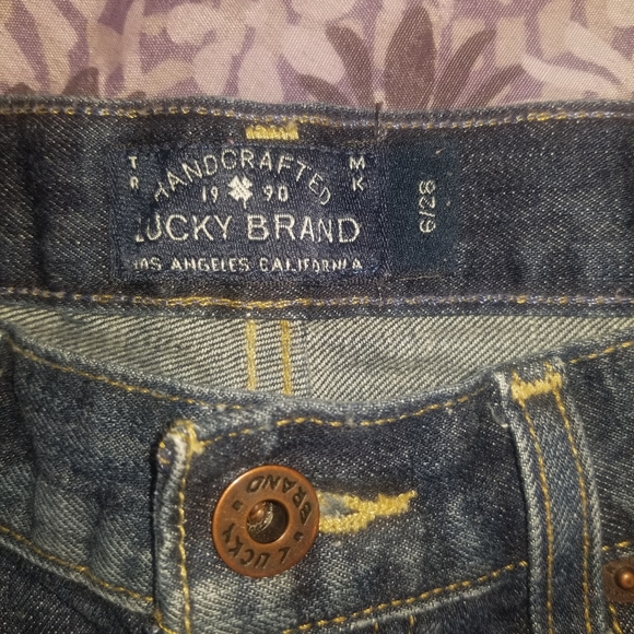 Lucky brand Jean shorts - Picture 3 of 7
